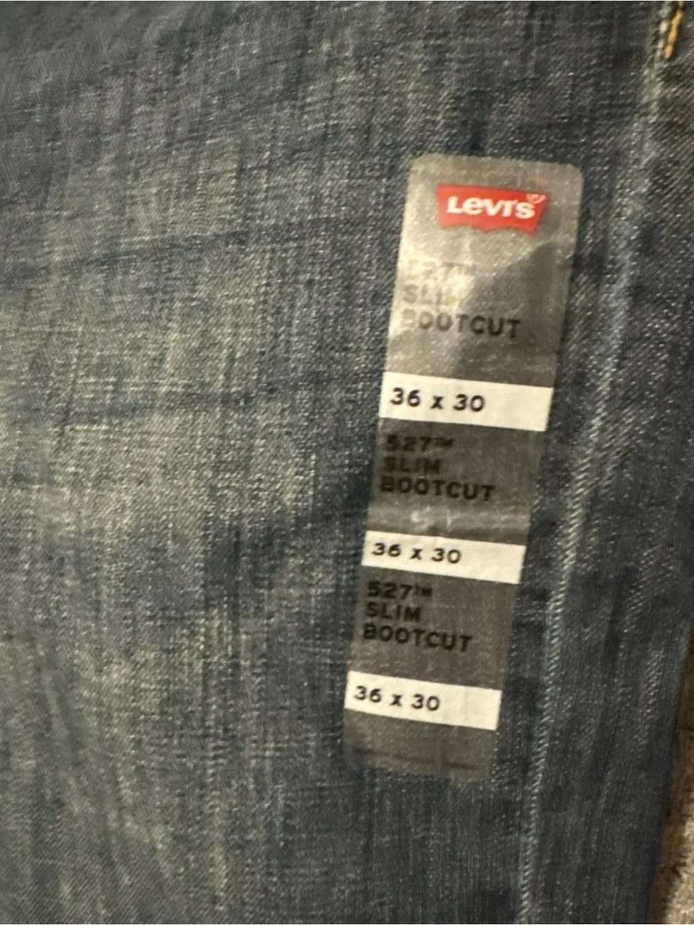 Levis levi 527